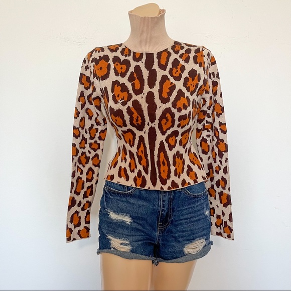 NASTY GAL LEOPARD KNITTED BACKLESS TOP - Picture 5 of 10